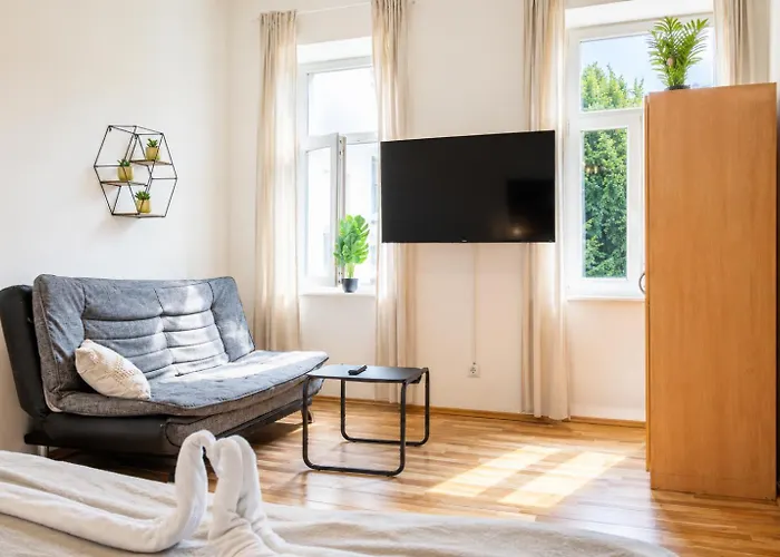 Affordable 1br Near Schoenbrunn & Westbahnhof Great For Long Apartment *