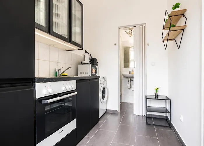 Apartment Affordable 1br Near Schoenbrunn & Westbahnhof Great For Long *