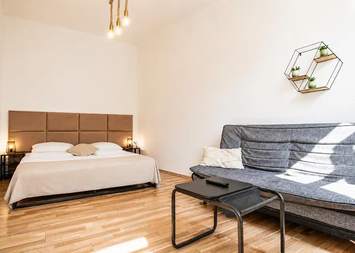 Affordable 1br Near Schoenbrunn & Westbahnhof Great For Long Apartment Vienna